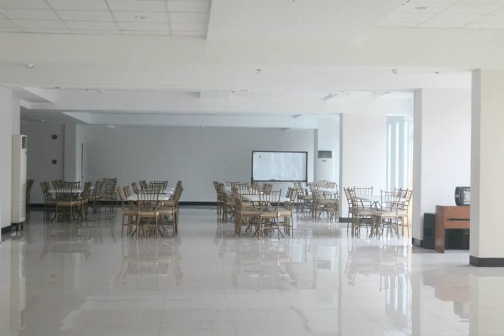 Negrense Suites Bacolod Zewnętrze zdjęcie