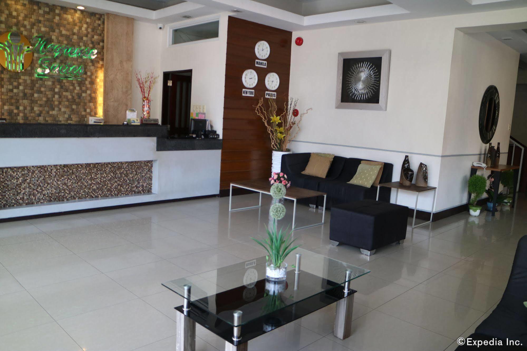 Negrense Suites Bacolod Zewnętrze zdjęcie